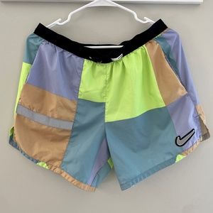 Nike 5” flex stride wild run short